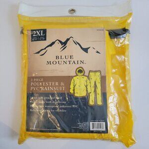 Blue Mountain Pvc Rainsuit 2XL Yellow Hooded Jacket Pants New